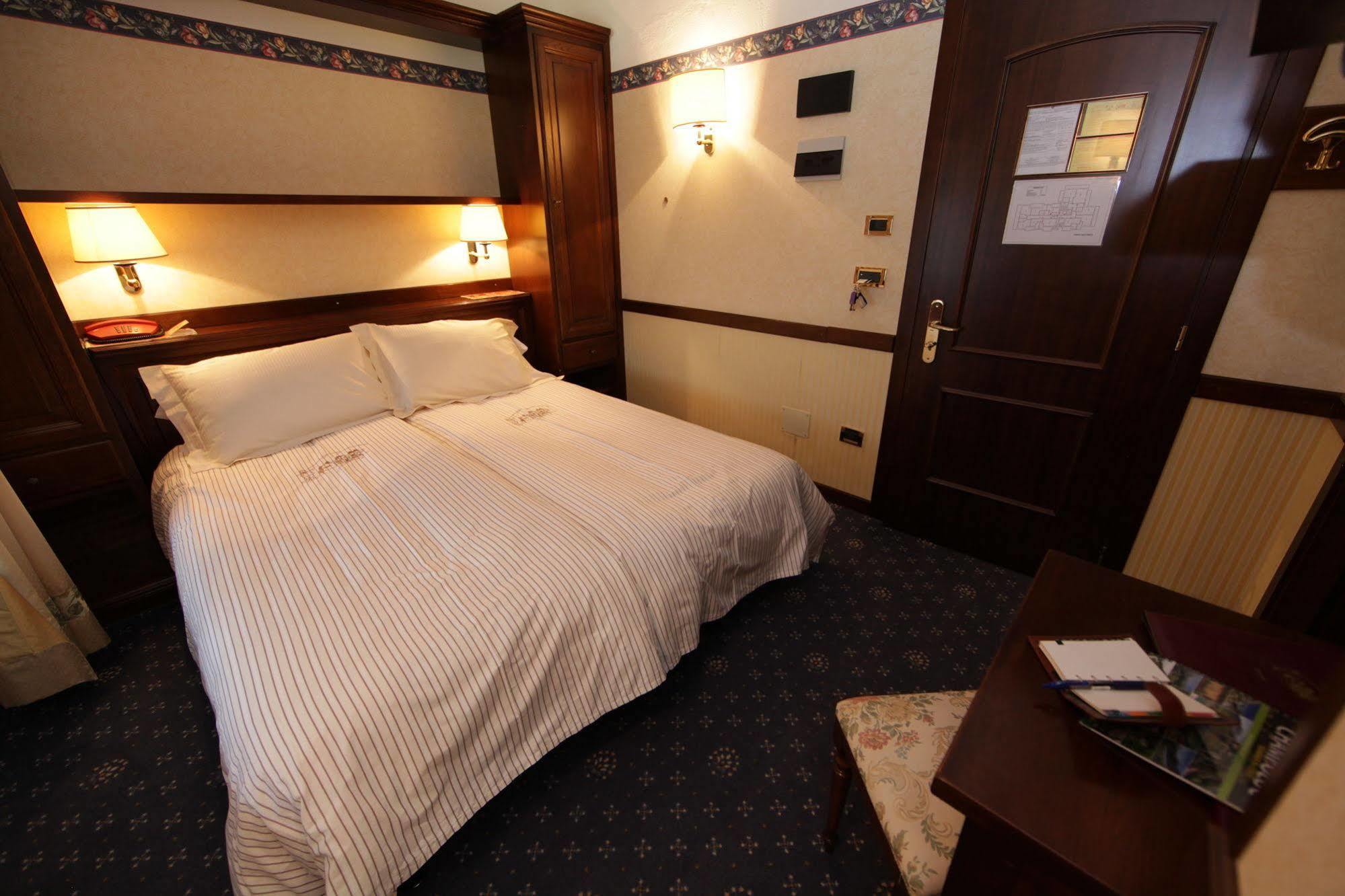 Hotel Petit Prince Antagnod Exterior foto